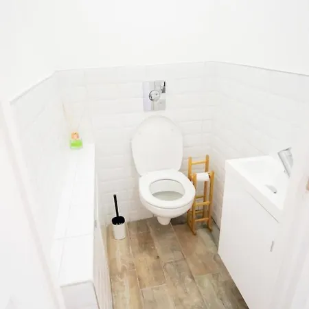 Guestready - Bright Apt Near Place Stanislas Nancy